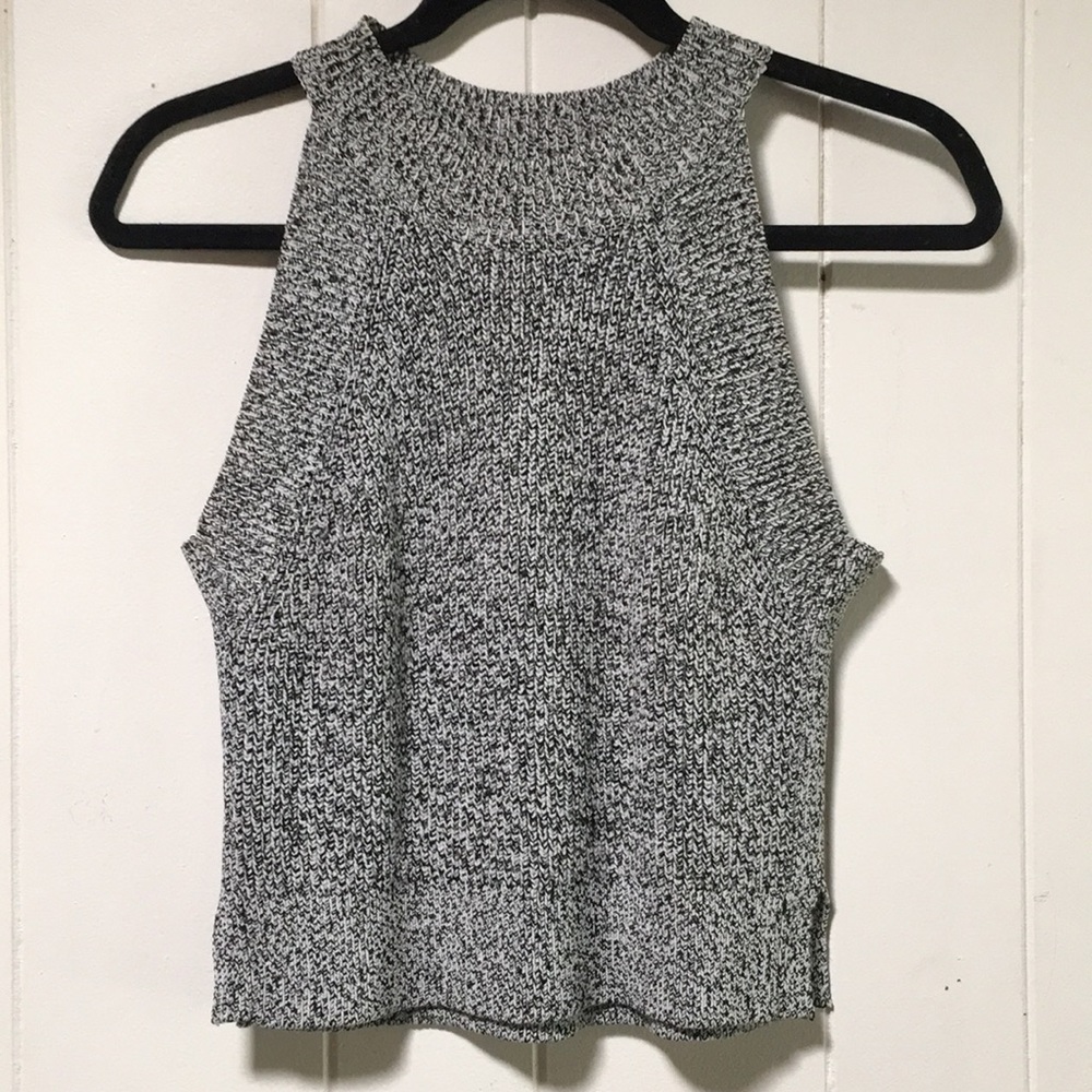 Wilfred Top